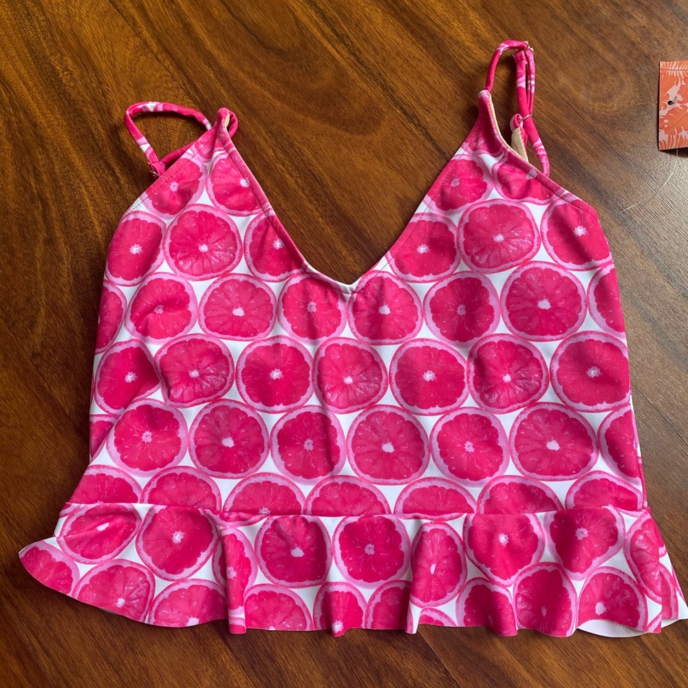 NWT Kortni Jeane top
